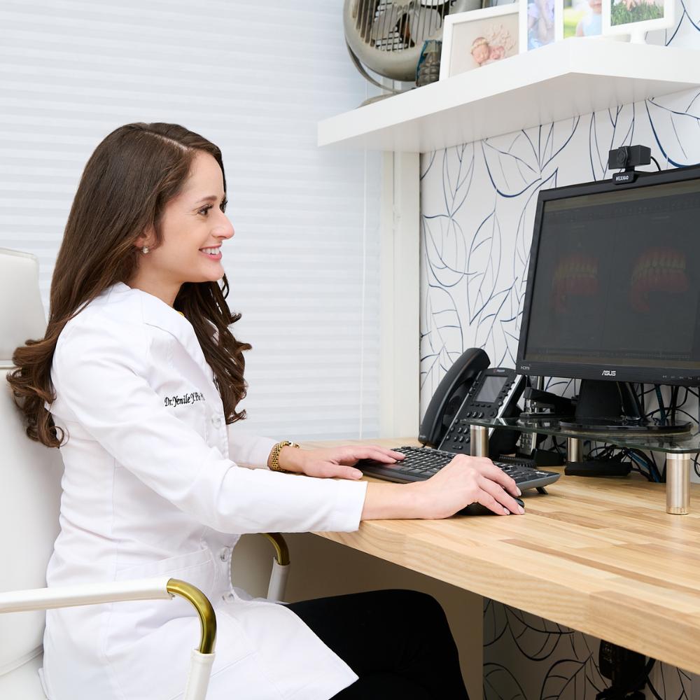 Deering Dental, Functional & Biomimetic Dentist Miami Deering Dental in Palmetto Bay, near Pinecrest I want to enhance my smile