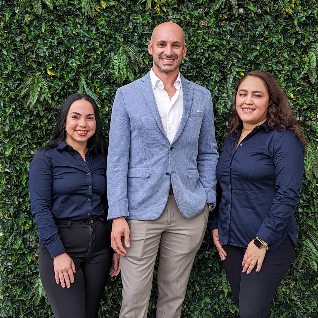 Biomimetic Dentist Miami Deering Dental in Palmetto Bay, near Pinecrest MIAMI'S PREMIER DENTISTRY CHOICE
